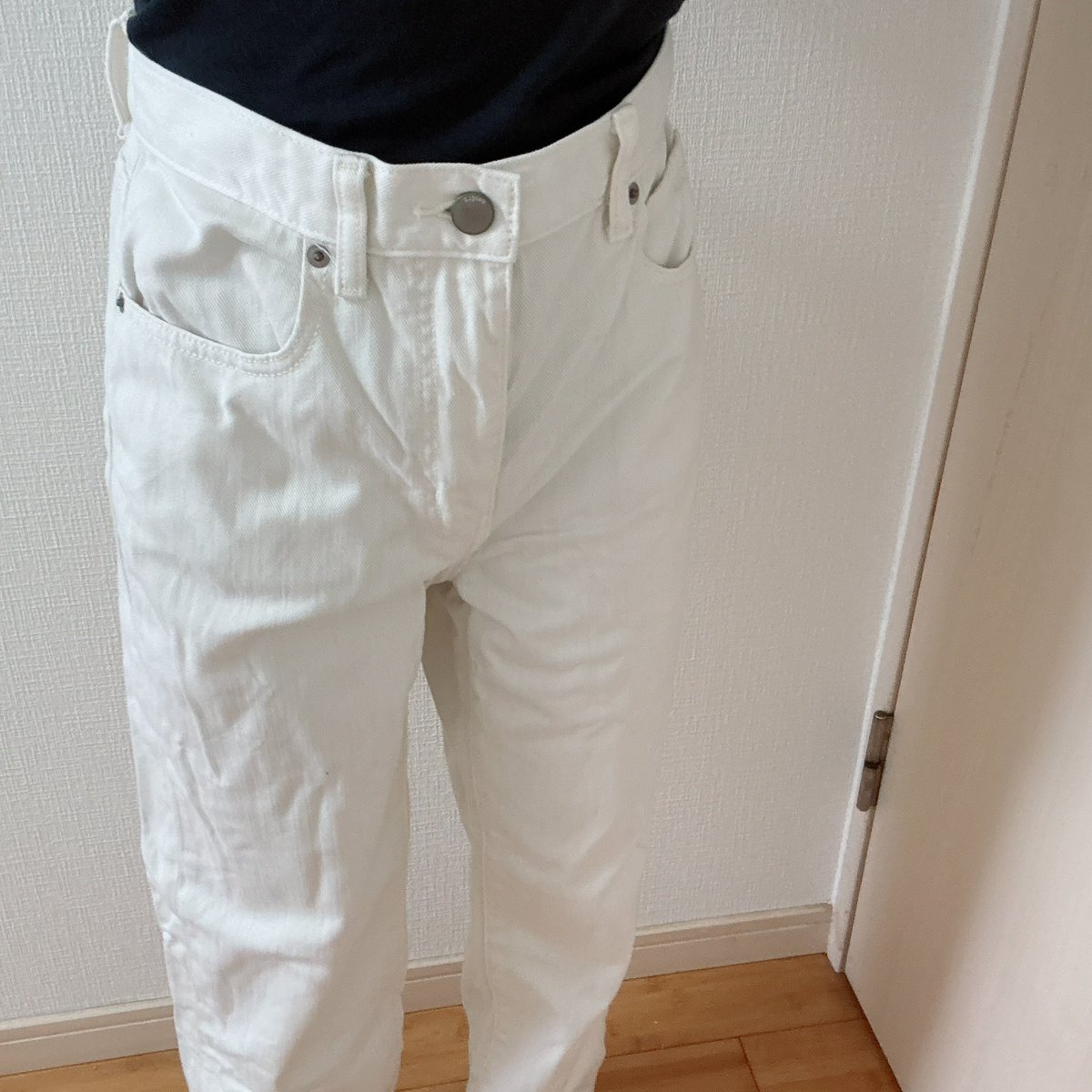 6brle's tweet photo. 私服のボトムス分です
仕事の時に1日着用して発送も可です(ノーパン着用も可)
ﾌﾘﾏでの取引になります
 #売り子  #私服売ります  #下着売ります https://t.co/CyAzso39Un