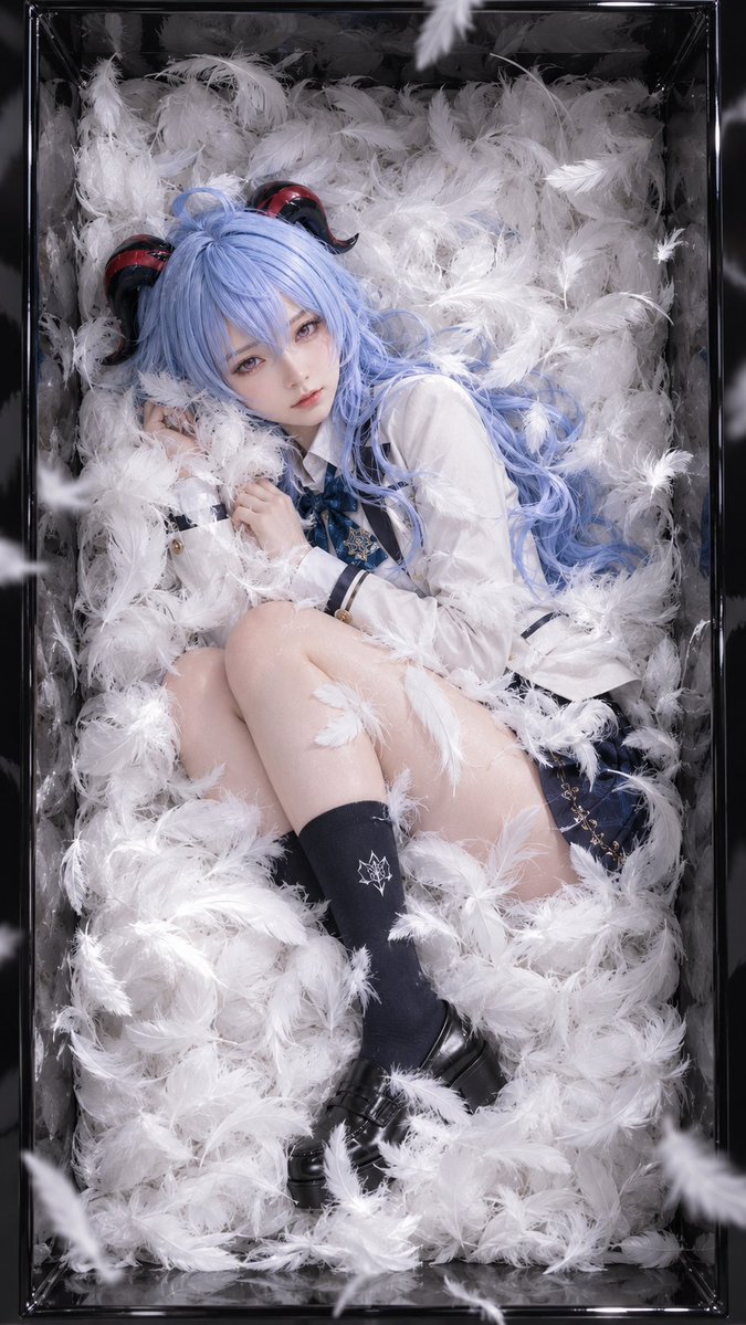 0xkyne's tweet photo. 卧槽，我要睡觉的人了，
刷到这个非常好玩的提示词！！
这不分享给大家啊完全不能忍啊😆

而且我认为第四张图的物品
不是每个人都认识的吧？哈哈哈

中文版提示词放评论区了👇

#AIart️️️️️️️️️️️️️️️️️️️️️️️️️️️️️️️️️️️️️️️️️️️️️️️️️️️ https://t.co/xUcHKOQp6T
