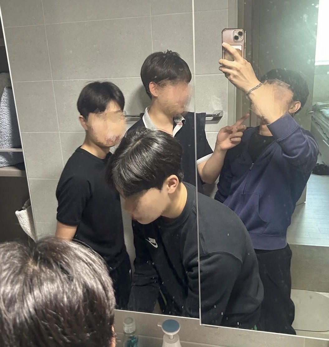 cvouanm's tweet photo. 169 54 11 인천 오프할 ㅅㄹ
#인천게이 https://t.co/1ODJ3nu0fx