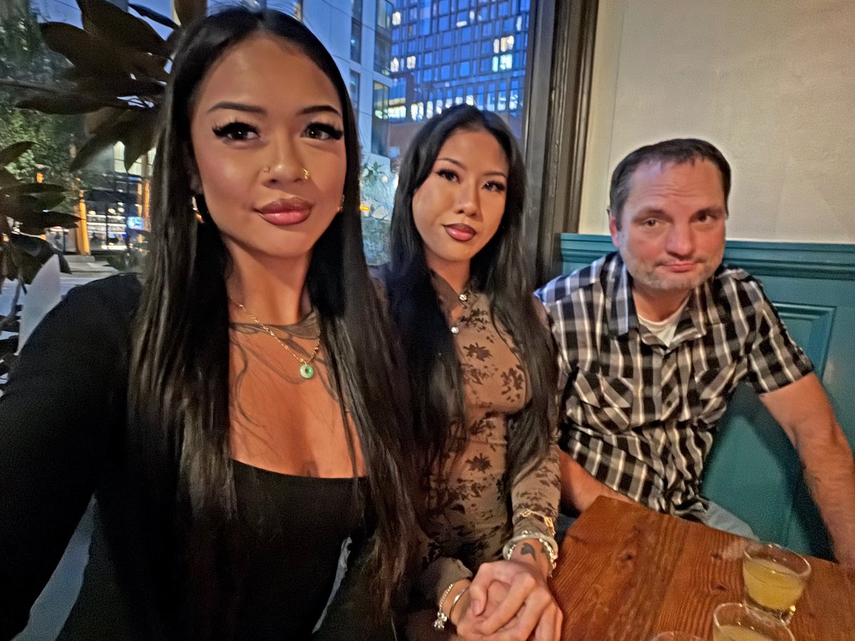 Robotvirgin's tweet photo. Vegan Date with Goddesses Daphne & Chyna at Fortune, a Vegan Night Club in PDX!

.
.
.
.
.
.
.
.

#goddess #queen #domineering #domineeringwife #domineeringwomen #beautifulwoman #beauty #gorgeouswoman #gorgeous #models #modeling #instagrammodel #vietnamesebeauty #vietnamesegoddess #cambodianbeauty #cambodiangoddess #asiangoddess #asianbeauty #vegan #veganism #veganfood #veganism #plantbased #veganbar #vegandrink #veganrestaurant #vegandinner #vegandate