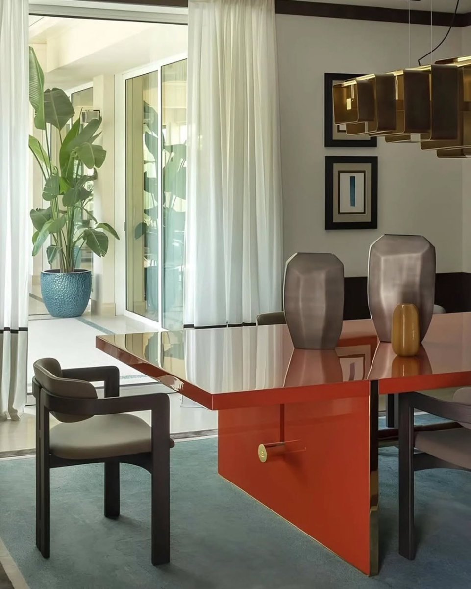 RoxyLuciusva's tweet photo. Interior designer Andrea Derudi designed this apartment in Milan’s Moscova district to reflect the city’s historic architecture and elegant charm. Photos by Beppe Brancato; styled by Giulia Taglialatela. https://t.co/NKHCyMYlm3