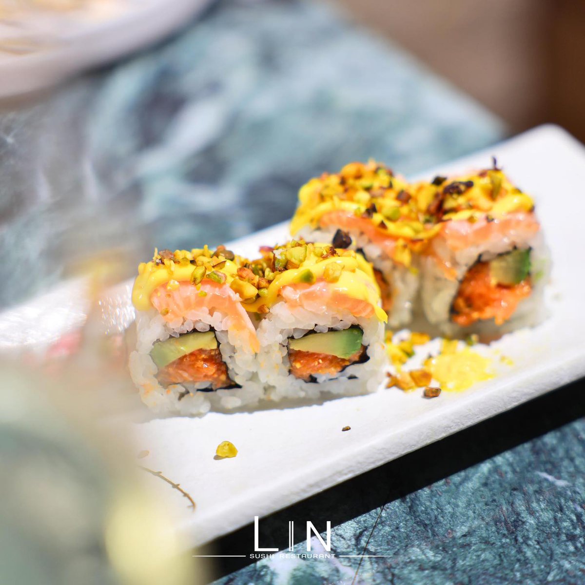RaeannLevrjde's tweet photo. An explosion of flavor born from freshness. From traditional sushi to innovative creations, every bite invites you to discover the true essence of Japanese cuisine. Come experience the freshness that makes all the difference. Reservations: 080 https://t.co/stCCO1dGt5