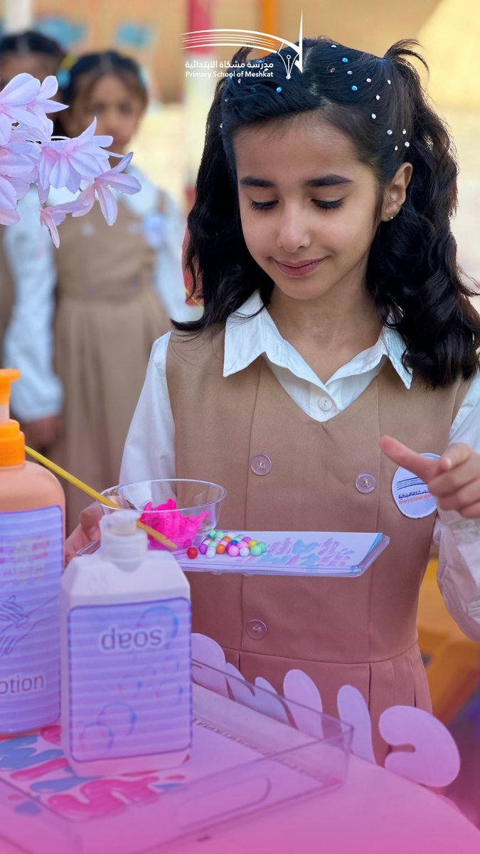 EleMishkat's tweet photo. 🧡💜|

لأن التعلّم يكون أجمل حين نعيشه ونستمتع به 🤍

#مدرسة_مشكاة_الابتدائية 
#بيشة https://t.co/jS1KCK2xQj