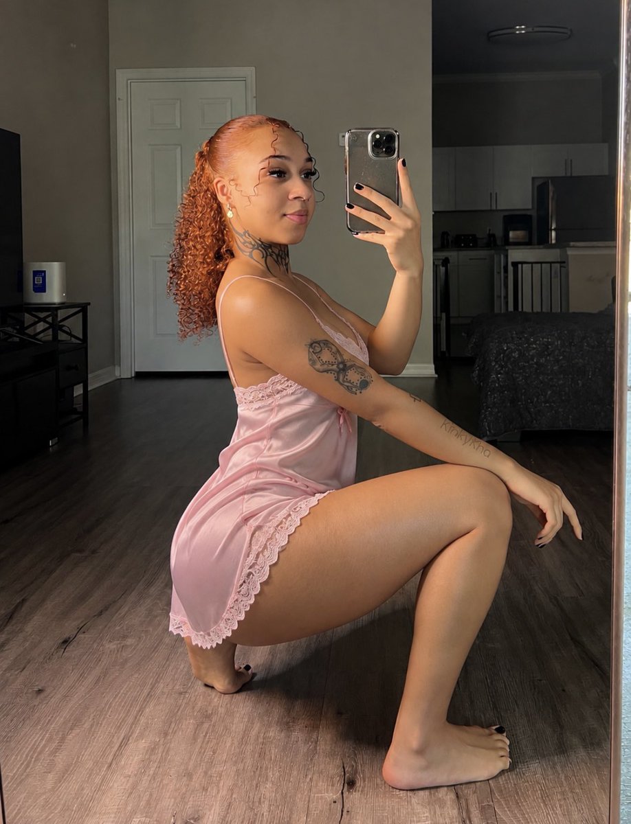 Janekha5ea's tweet photo. Who wanna undress me ?🤤🍆🍑
#ft #meetups https://t.co/FfNBLvzbyg