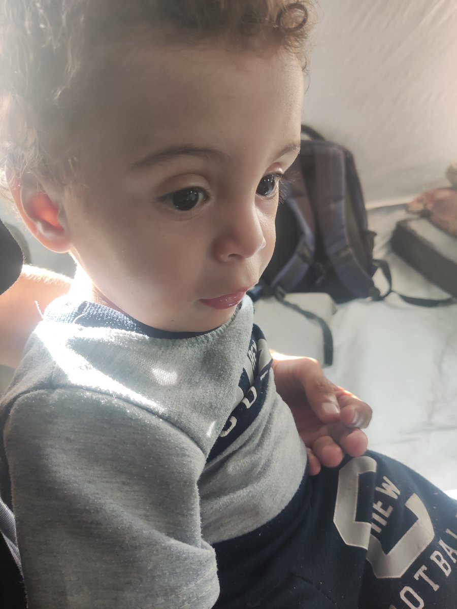 kh_j96's tweet photo. Imagine this little child were yours.

Would you be able to scroll past?

I’m trying to protect the people I love from hunger, cold, and this devastation.

If you can’t donate, please repost.
It may reach someone who can. 💔🇵🇸

Link in bio 🔗 https://t.co/dpORA5Npll