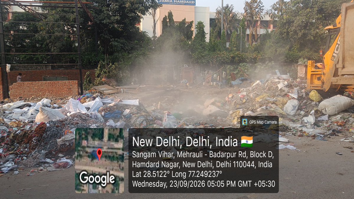 SharmaSahjanand's tweet photo. @DCCNZMCD @MCD_Delhi @gupta_rekha @CMODelhi @praveshwahi Are you talking about this ? https://t.co/cQ9dn7jMjR