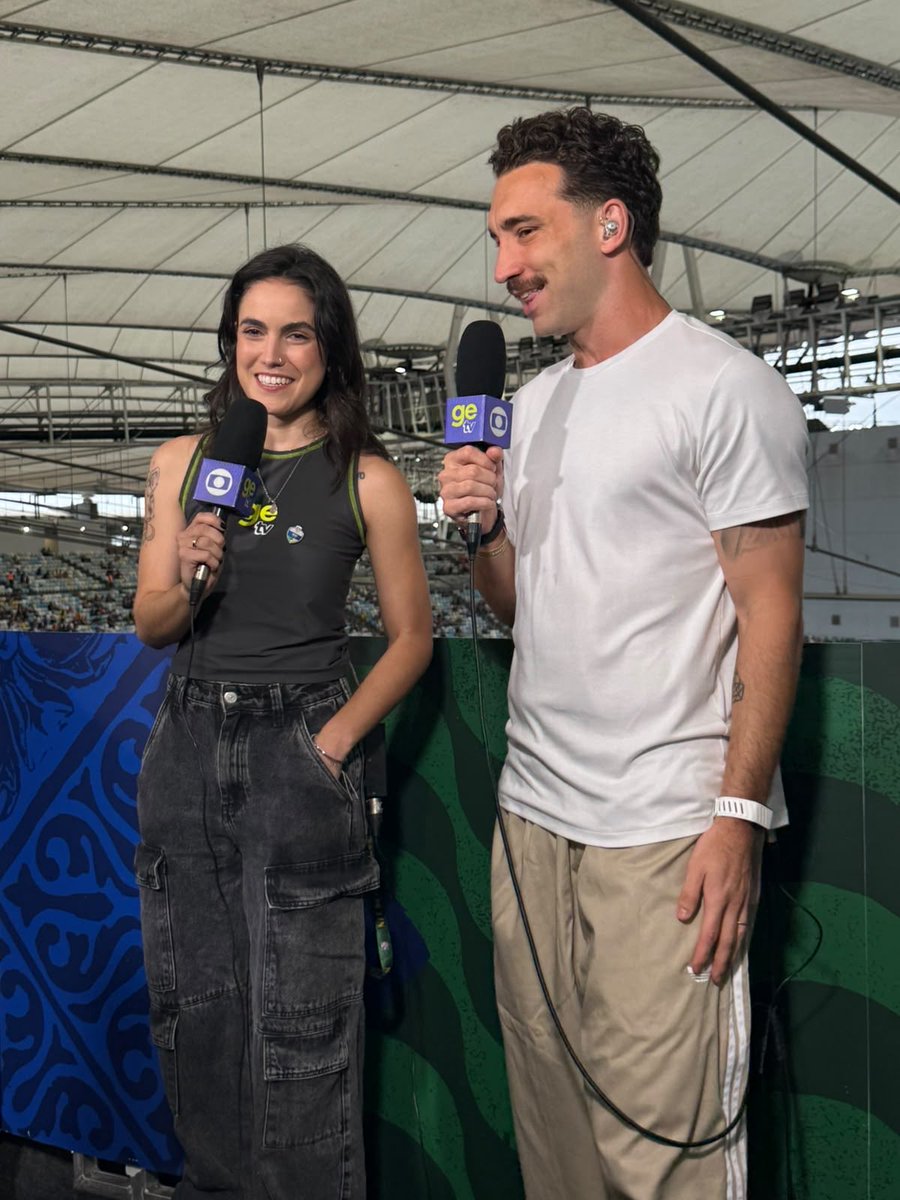 RodeioVinicius's tweet photo. Léo Ortiz presente no Maracanã para o Rio Game. É Baltimore Ravens x Dallas Cowboys. Palpites? #NFL https://t.co/cauJ1nPuwn