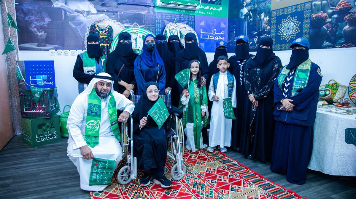 makkahgirlscout's tweet photo. #الاحتفال_باليوم_الوطني
شرطة الكعكية بالتعاون مع مركز حي المسفلة
#جمعية_مراكز_الاحياء
مديرشرطة الكعكية(المقدم محمد بن سفر العتيبي)
رئيس مركز حي المسفلة(العميد متقاعد محمد عبدالله منشاوي
مدير مركز حي المسفلة(ابراهيم احمد الهندي)
#سواعد_الحي_التطوعي
#فرقة_مرشدات_مكة_المكرمة_الكشفية https://t.co/JFaIttcm0u