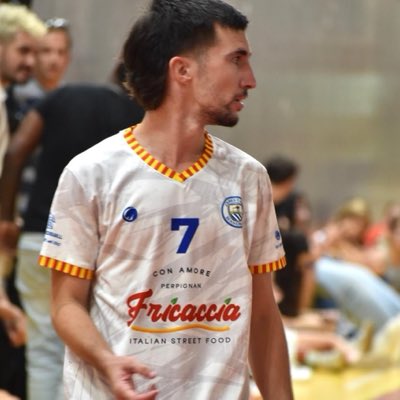 tmvdll's tweet photo. #NouvellePhotoDeProfil https://t.co/6aYnsqBPUG