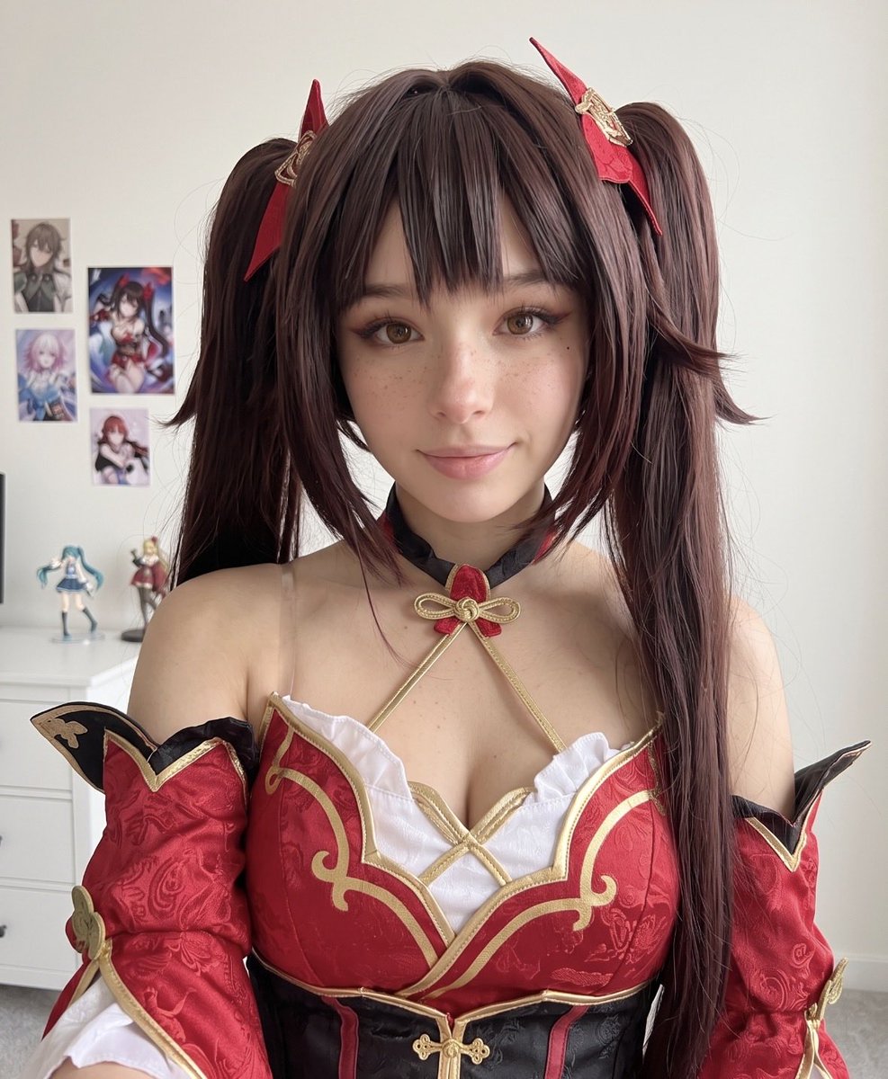 emicoserr's tweet photo. would u be into anime girls? https://t.co/f7opYc9A4g