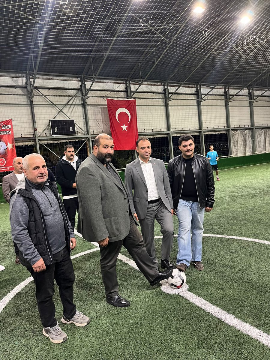 doganbekiroglu's tweet photo. 2.sini düzenlediğimiz Geleneksel Kadir Miraç Göker Futbol Turnuvası Final Maçı ve Kupa Törenini başarı ile tamamlamanın mutluluğunu yaşamaktayız.
Şampiyon olan Ağadere Bölge Takımımızı tebrik eder başarılarının devamını dilerim. 
Turnuvamızın final maçı ve kupa törenine katılım sağlayarak bizleri onore eden kıymetli İl Ocak Başkanıma , Belediye Başkanıma , Ak Parti İlçe Başkanımıza , İl Sekreterimize , İl Yöneticimize,  İl Disiplin Kurulu Üyelerimize , Körfez ve Derince Ocak Başkanlarımıza , Belediye Başkan Yardımcılarımıza , Meclis Üyemize, Körfez Belediyesi Spor İşleri Müdürümüze , Muhtarımıza , STK Başkanlarımıza ve Federayon Başkanımıza , Gazetecimize  ve üstün gayret ile tüm maçlarımızı başarı ile yöneten hakemimize teşekkür ederim. 
Bu vesile ile Kadir Miraç kardeşimizi rahmet ve özlemle yad ediyoruz. Mekanı cennet olsun inşallah @MHP_Bilgi