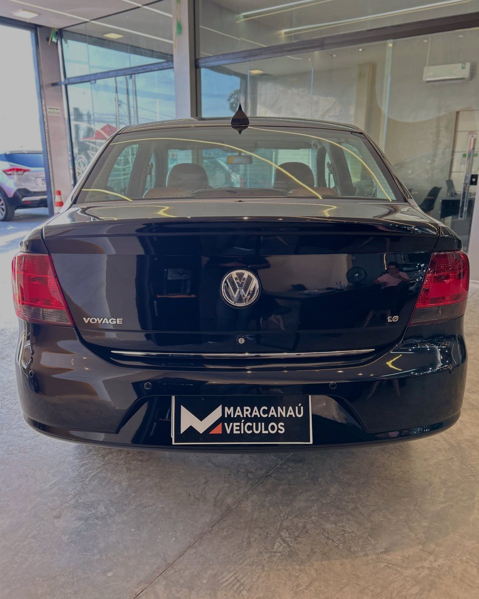 lilyrodrigifwp's tweet photo. Volkswagen Voyage 1. 6 Comfortline, model year 2011/12, with 135, 000 km. Features air conditioning, power steering, electric windows and mirrors, parking sensors, leather seats, new tires, alloy wheels and more. Great for your family. Price: $37, https://t.co/5BJGEk1cs8