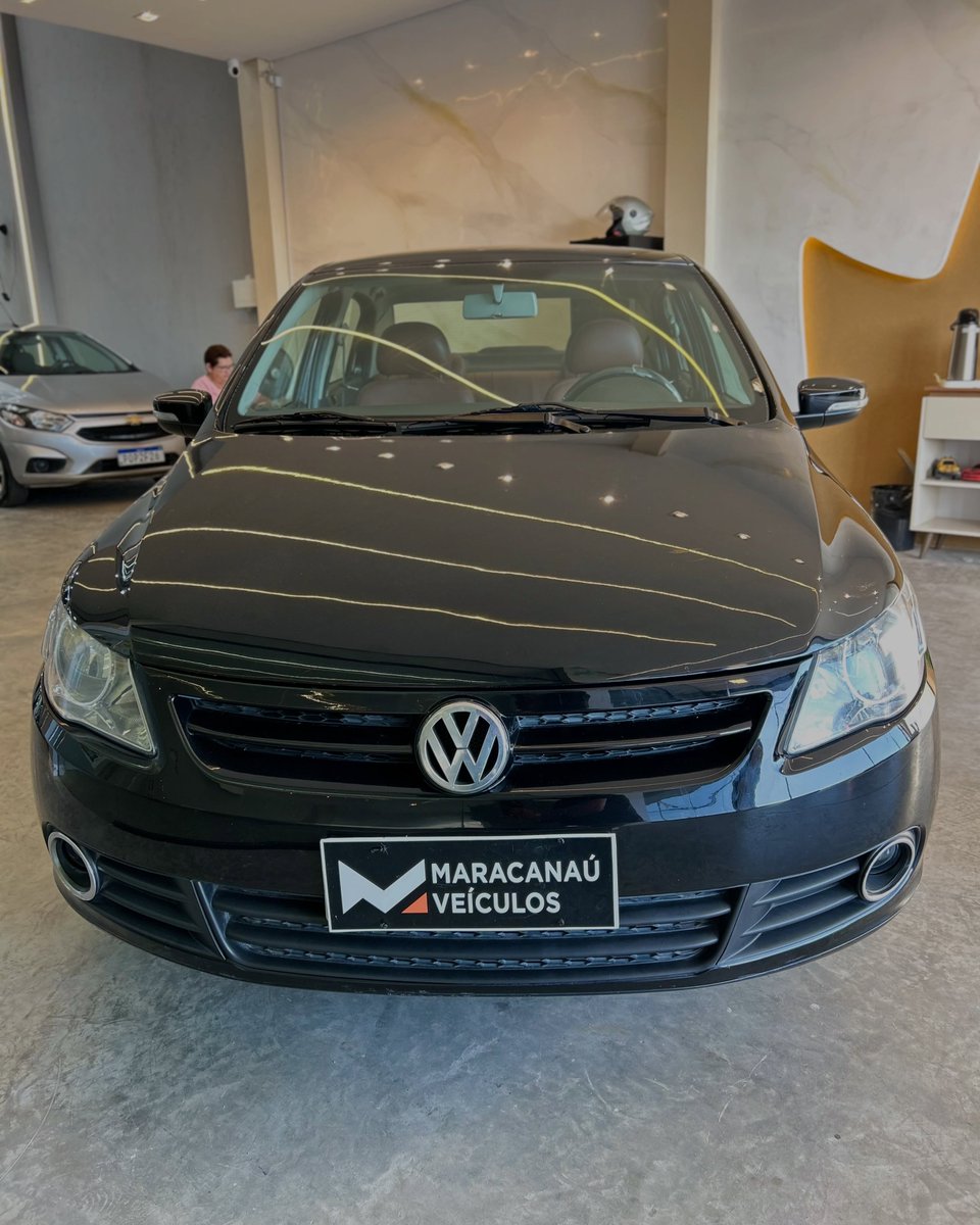 lilyrodrigifwp's tweet photo. Volkswagen Voyage 1. 6 Comfortline, model year 2011/12, with 135, 000 km. Features air conditioning, power steering, electric windows and mirrors, parking sensors, leather seats, new tires, alloy wheels and more. Great for your family. Price: $37, https://t.co/5BJGEk1cs8