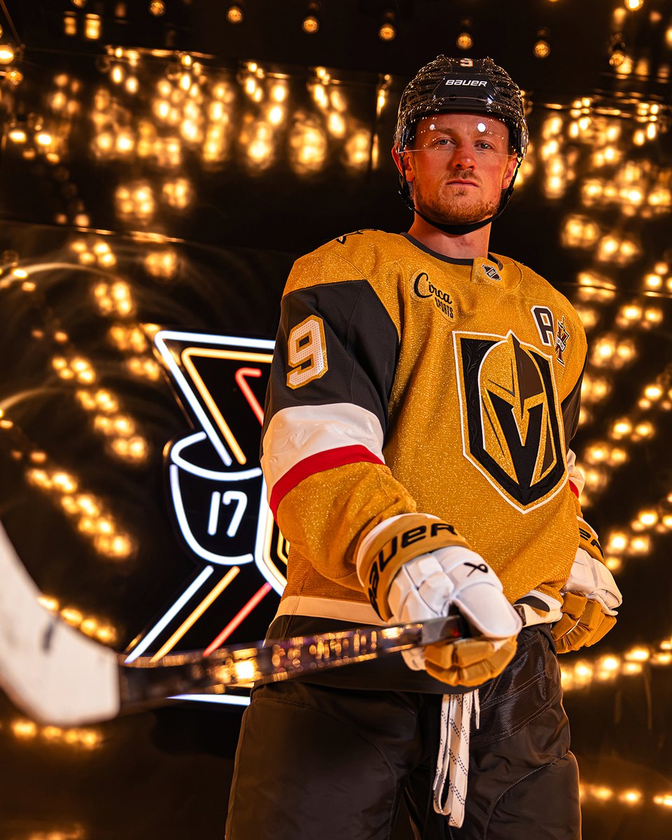GoldenKnights's tweet photo. Season X 🔜 #VegasBorn https://t.co/I0SlIjGhZn