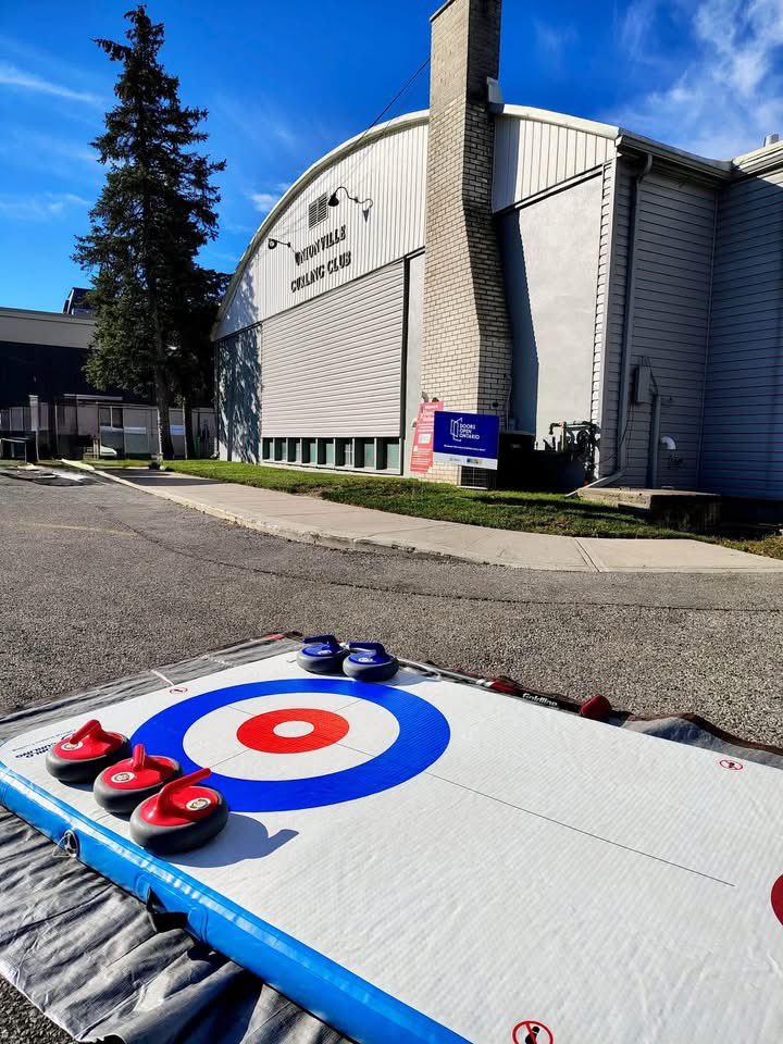 torontocurling's tweet photo. .@unionvillecurl thanks everyone who stopped by during Doors Open Markham… but special thanks go to the UCC members who welcomed all the visitors!

#curling #GTArocks https://t.co/4Dwcl8MBSG