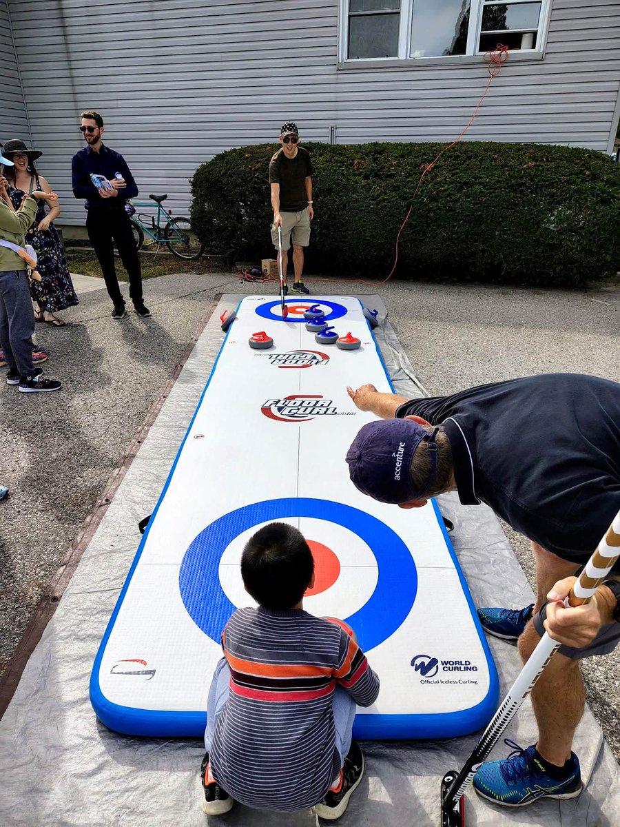 torontocurling's tweet photo. .@unionvillecurl thanks everyone who stopped by during Doors Open Markham… but special thanks go to the UCC members who welcomed all the visitors!

#curling #GTArocks https://t.co/4Dwcl8MBSG