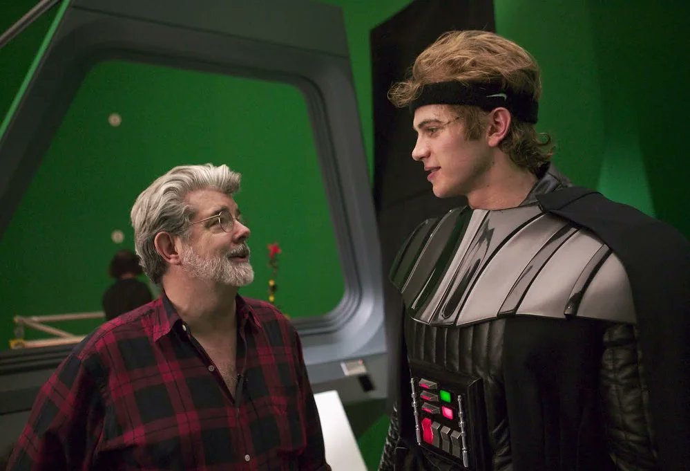 SciFiArchives's tweet photo. Revenge of the Sith behind the scenes (2004) https://t.co/mwfy4pBeL8