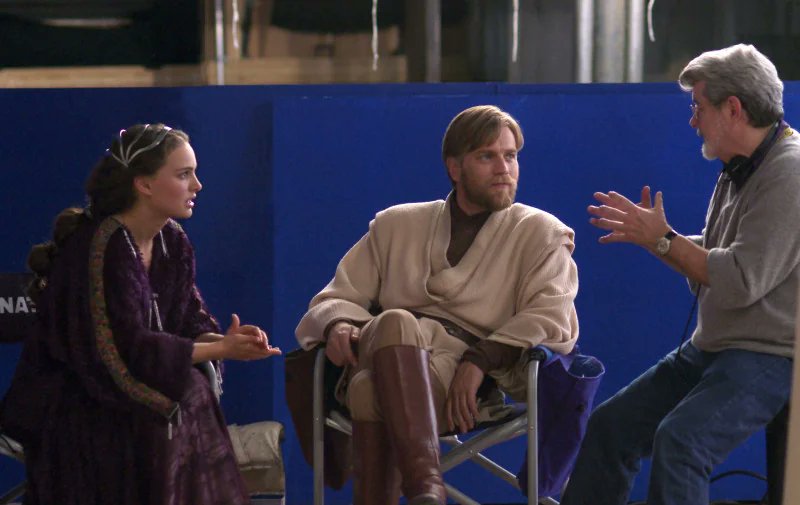 SciFiArchives's tweet photo. Revenge of the Sith behind the scenes (2004) https://t.co/mwfy4pBeL8