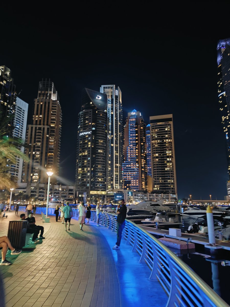 FugaziQuant's tweet photo. Almost 50,000 steps and over 150km traveled by road in a week. 
* Not a single pothole on the road
* Men, Women, Couples, Elderly, walking peacefully on the roads and promenade at 1am
* Not a single person charging towards you or troubling you
 
India could never 🥲 https://t.co/URHH9WZnGc