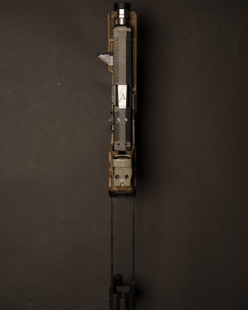 EOTECHInc's tweet photo. The Flux Defense Raider- big impact in a small package. 

#EOTECH https://t.co/K43n5uKcap