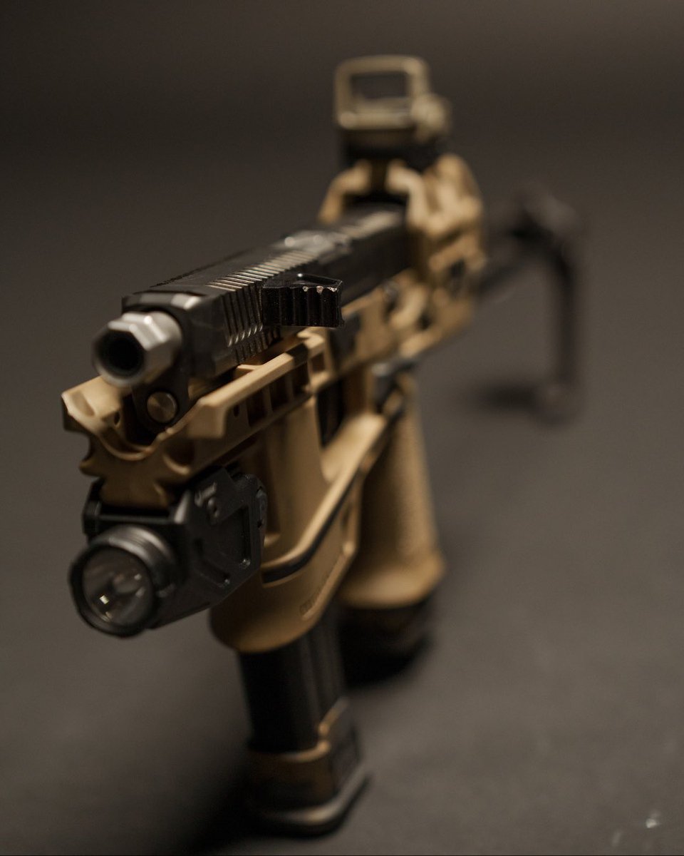 EOTECHInc's tweet photo. The Flux Defense Raider- big impact in a small package. 

#EOTECH https://t.co/K43n5uKcap