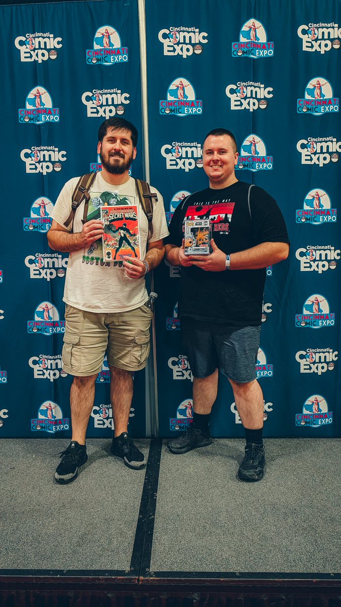Devin_jones95's tweet photo. Cincinnati Comic Expo. Ashley Eckstein. Avengers Endgame.

Pretty damn good day in my book https://t.co/Qd3QM0NQcu