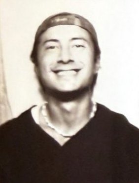 emilyvancamp's tweet photo. backwards hat hudson i #need you https://t.co/p6YXGSrxUA