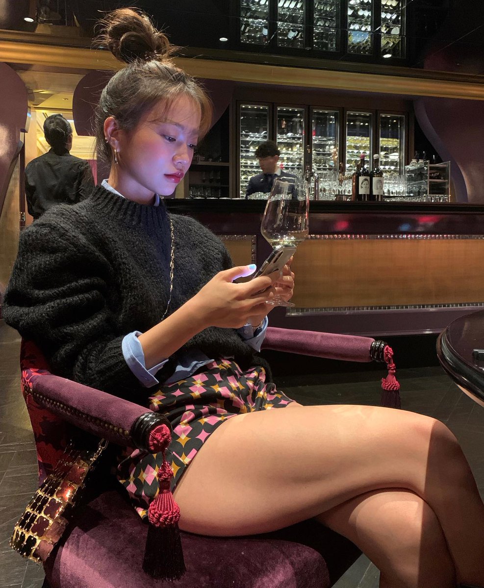 PoKer_St4r's tweet photo. 愚痴を聞いてくれて、一緒に笑ってくれる相棒に心から感謝。みんなの意見も聞かせてね。 🍰👀
FtHoG https://t.co/PRVDoD5X5v