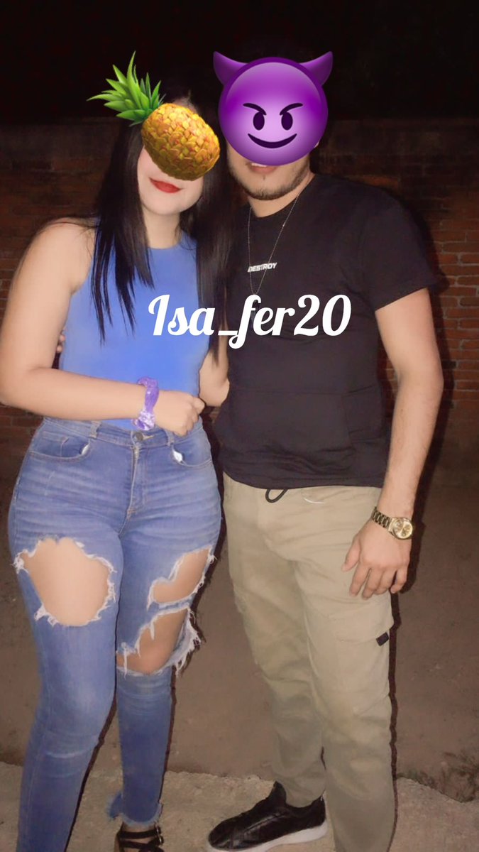 isa_fer20's tweet photo. Hola chicos somos Isa y Fer, como andan 😉 https://t.co/1Z1iZJWVZE