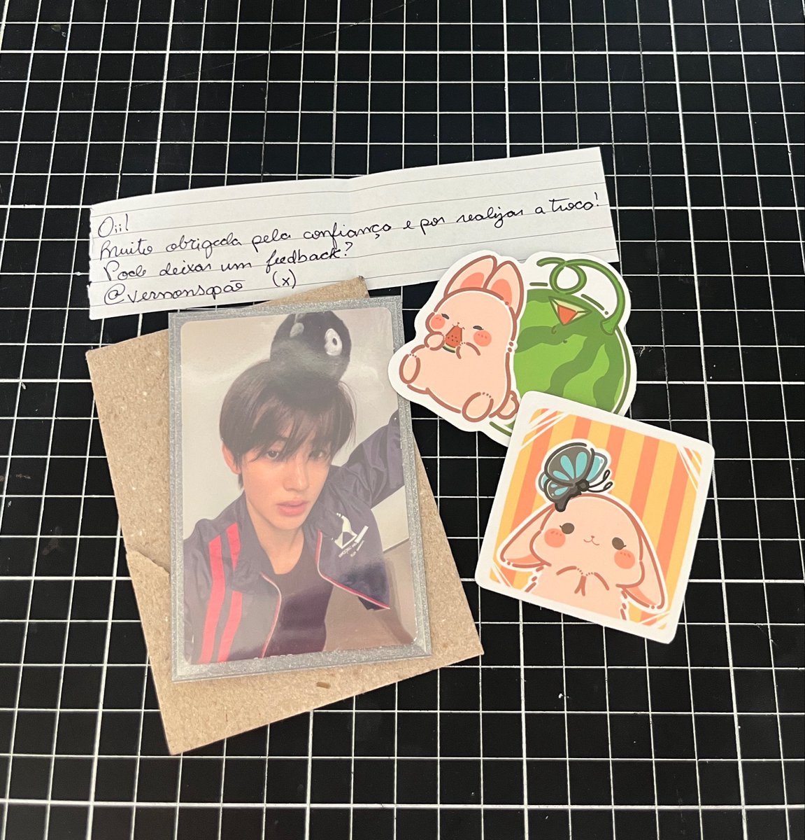 cortis_lia's tweet photo. feedback extremamente positivo para @vernonsapao , pela troca do scratch da tnt ball! Ela é extremamente cuidadosa e atenciosa com o envio e super educada! Trocaria com ela de novo sem dúvidas💗 https://t.co/xuFTrGbKUD