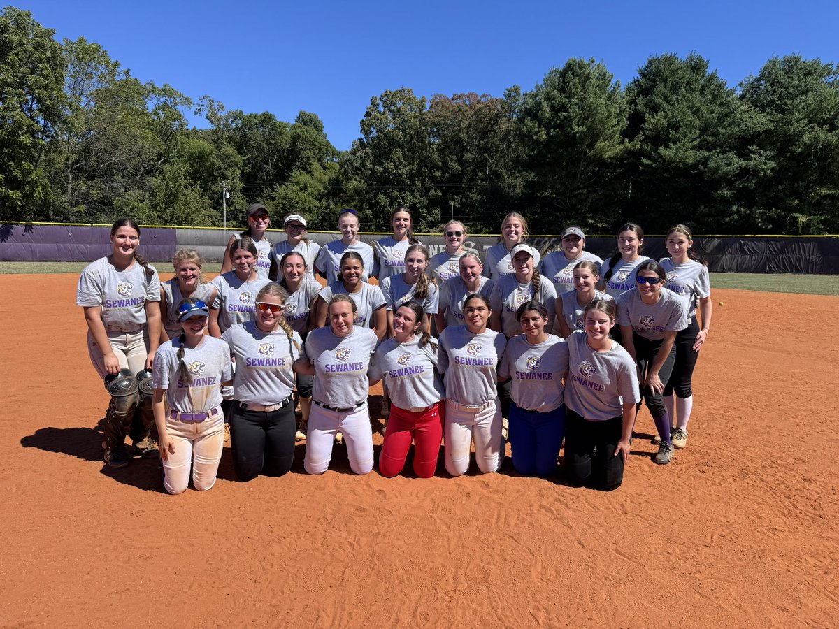 SoftballSewanee's tweet photo. What an amazing weekend! Thank you to all the players who came out and experienced the mountain! https://t.co/TauyOkWCHt
