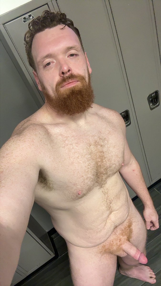 tallishginger91's tweet photo. I refuse to cover my dick https://t.co/oQINnlQLRf