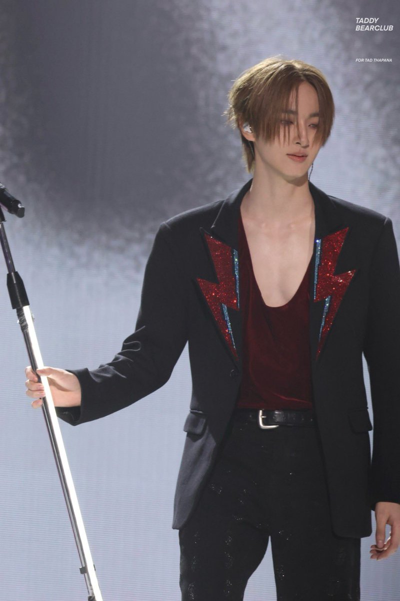 taddybearclub's tweet photo. ให้เลยคนที่หล่อที่สุดในอิมแพค

#ATLASRisingUpConcertatImpact 
#ATLASRisingUpConcert

#TadATLAS #TadThapana 
#ATLAS_TH @TadThapana https://t.co/jd5pFUTw0C