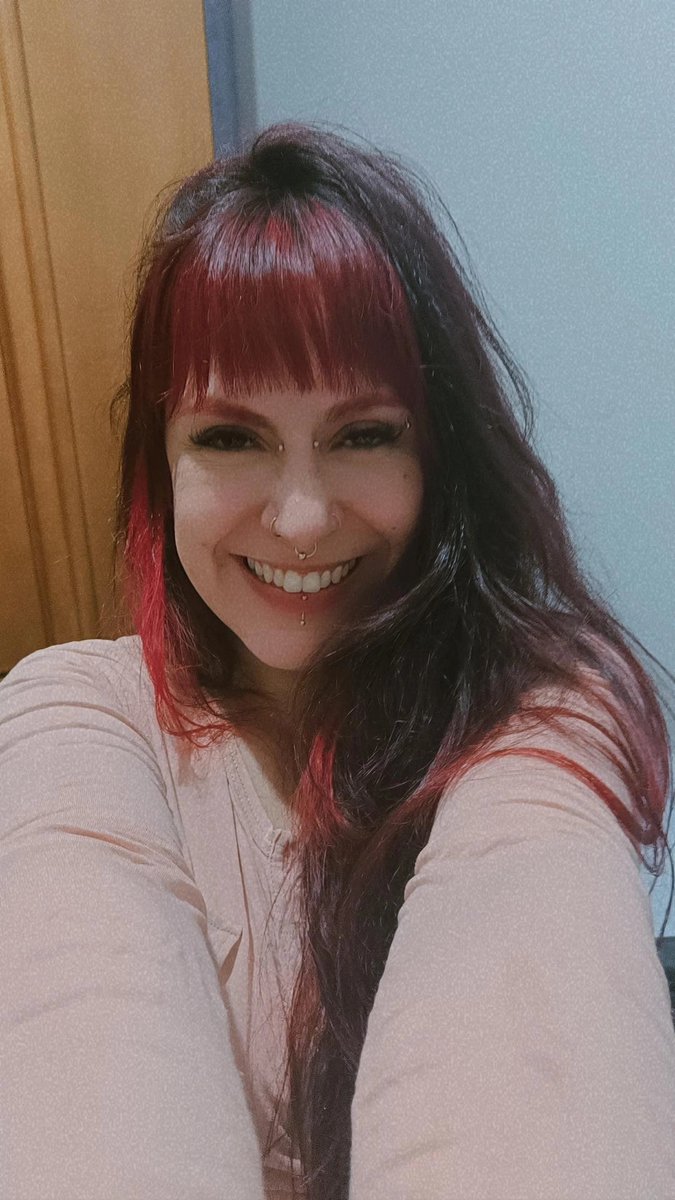 dsqmotta's tweet photo. Boa tardeeee #tattoo #piercing #redhair #smile https://t.co/9LKngrt7hi