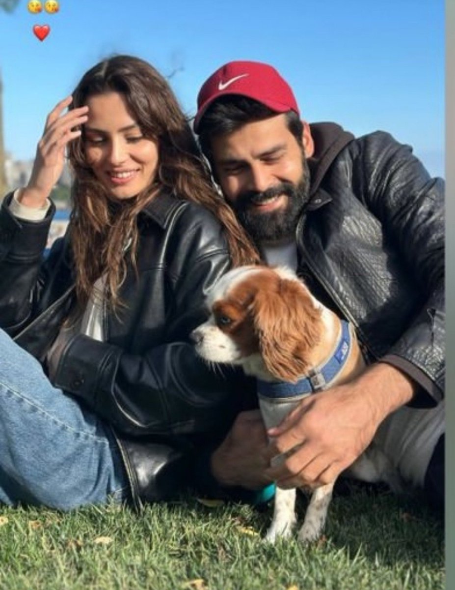 mariola51675447's tweet photo. Güzeldir her zaman ... 👊😊 iyi akşamlar 
Zawsze jest pięknie🐸 ... dobry wieczór 😉
#ErkanMeriç #YagmurÖztürk https://t.co/75oQiG26tA