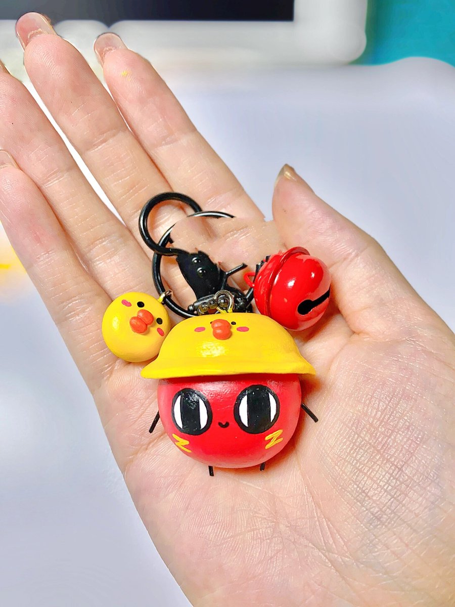 Corettajoh3's tweet photo. Crea tu propio llavero de arcilla polimérica en 10 minutos! Sigue los pasos sencillos y personaliza con tus colores favoritos, ideal para regalar o llevar tu toque único.， https://t.co/52vJnRTKQ9