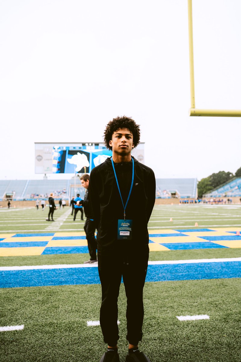 Isaiahherch11's tweet photo. Thank you so much to @GoJacksFB for having me out this weekend can’t wait for what’s left to come!!

@CoachWMcVey @1stDownAntlers @Habs_51 @dyshawn_gales5 https://t.co/5LmTUj5l10