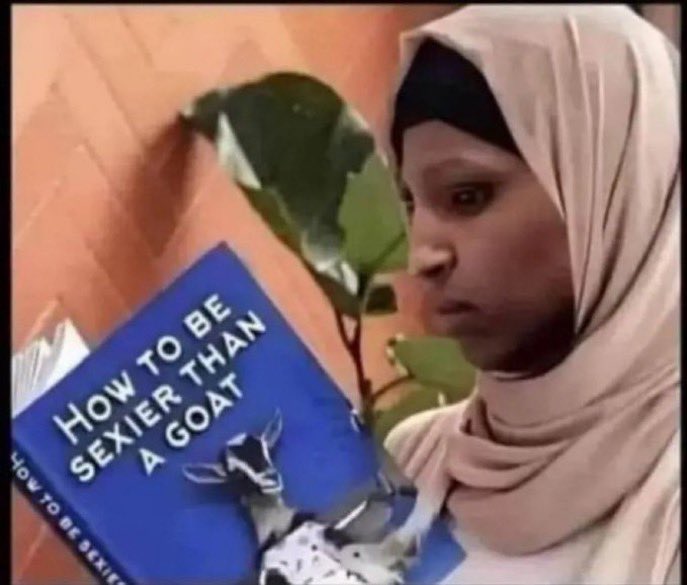 casseenc's tweet photo. @jenlisarina @apples82212 @NoJobDMD The hijabi says kaboom https://t.co/MbQtSMskep