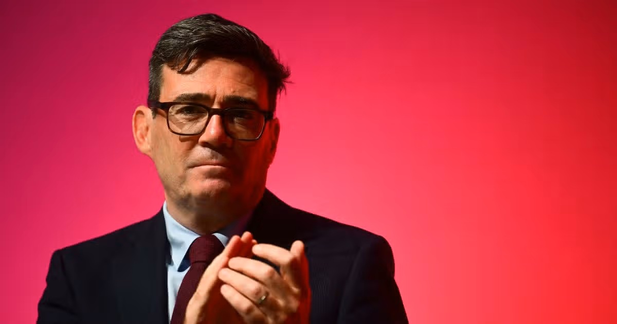 MirrorPolitics's tweet photo. PM urged to introduce universal free school meals and end scourge of hunger https://t.co/M62GZpYmep https://t.co/pZOhbz8rmV