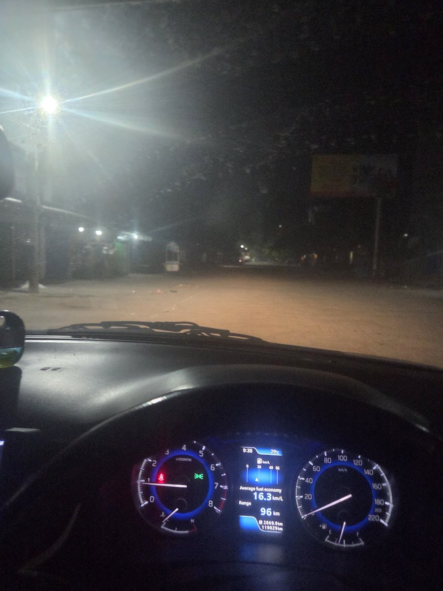 BolManjerker's tweet photo. 1.25 AM, Signing off from office, thanks to @IncomeTaxIndia .
#extendtaxauditduedate
#Extend_TAR_due_date https://t.co/YNgDkC43Ra