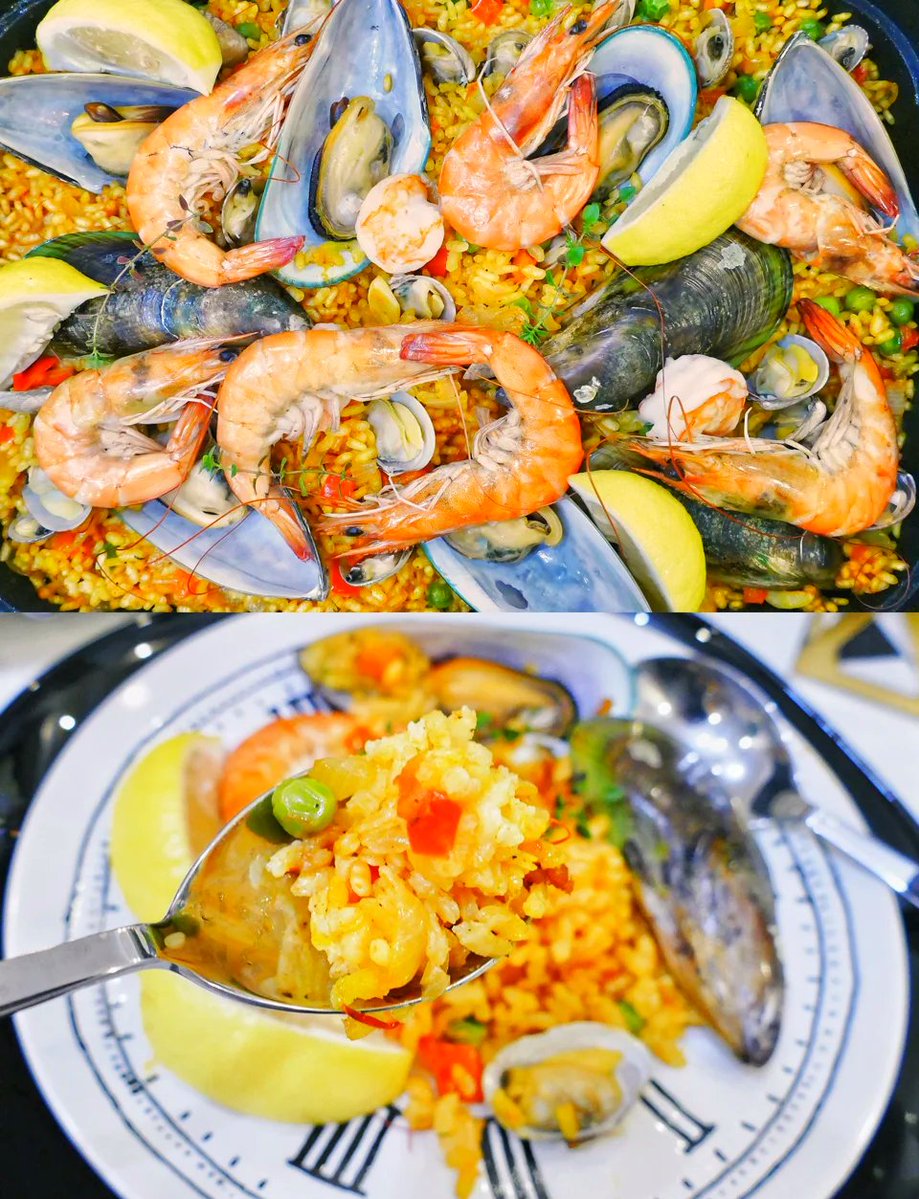 LibradaDydja's tweet photo. Un bocado de paella recién hecha, con el sol de la tarde y el sabor que te transporta a Valencia. https://t.co/ROEpzzwz9S