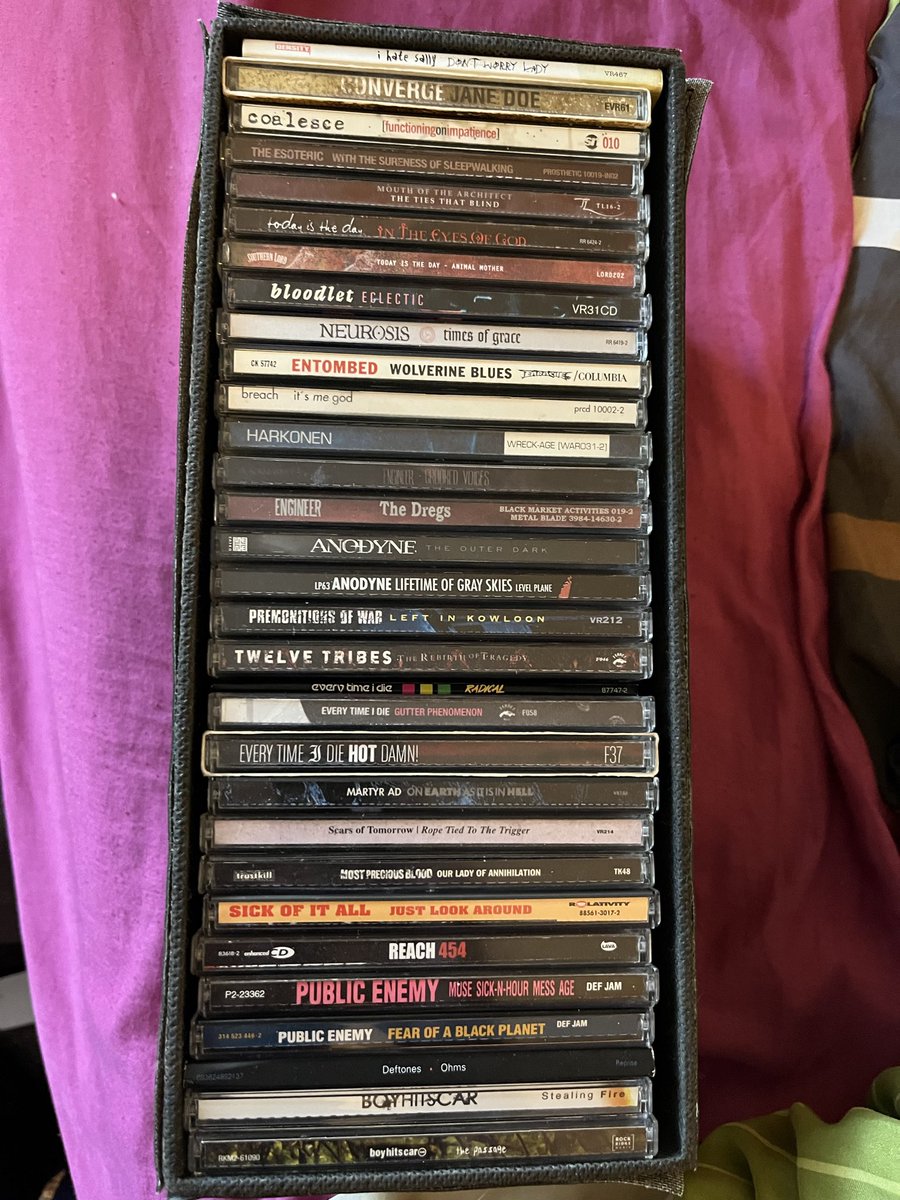 TheIreFuse's tweet photo. Oh, I never posted my Friday CD box anyway…here it is. https://t.co/TuaUIqU0Kk