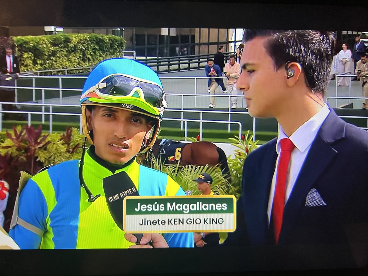 JOCKEYSMARIN's tweet photo. Me agrada mucho verte triunfar, he sido testigo de todo el esfuerzo que has hecho para ver este resultado, que sea la primera de muchas #primojesusmagalles 🙏🏻. También gracias a @JhanMagallanes por entrevistarlo y permitirle expresar sus emociones! #carrerasenlarinconada 💪🏼🇻🇪 https://t.co/4Rx00YhrP0