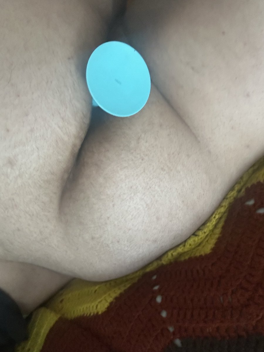 yourslutroxy's tweet photo. Since I’m getting a new dildo on Tuesday I figured I can start using my beginner one for something new 
#anal #asstraining #horny https://t.co/dztH9uDKEc
