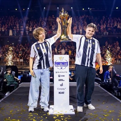HvK_Nixius's tweet photo. #NouvellePhotoDeProfil https://t.co/nht4xIMcxy