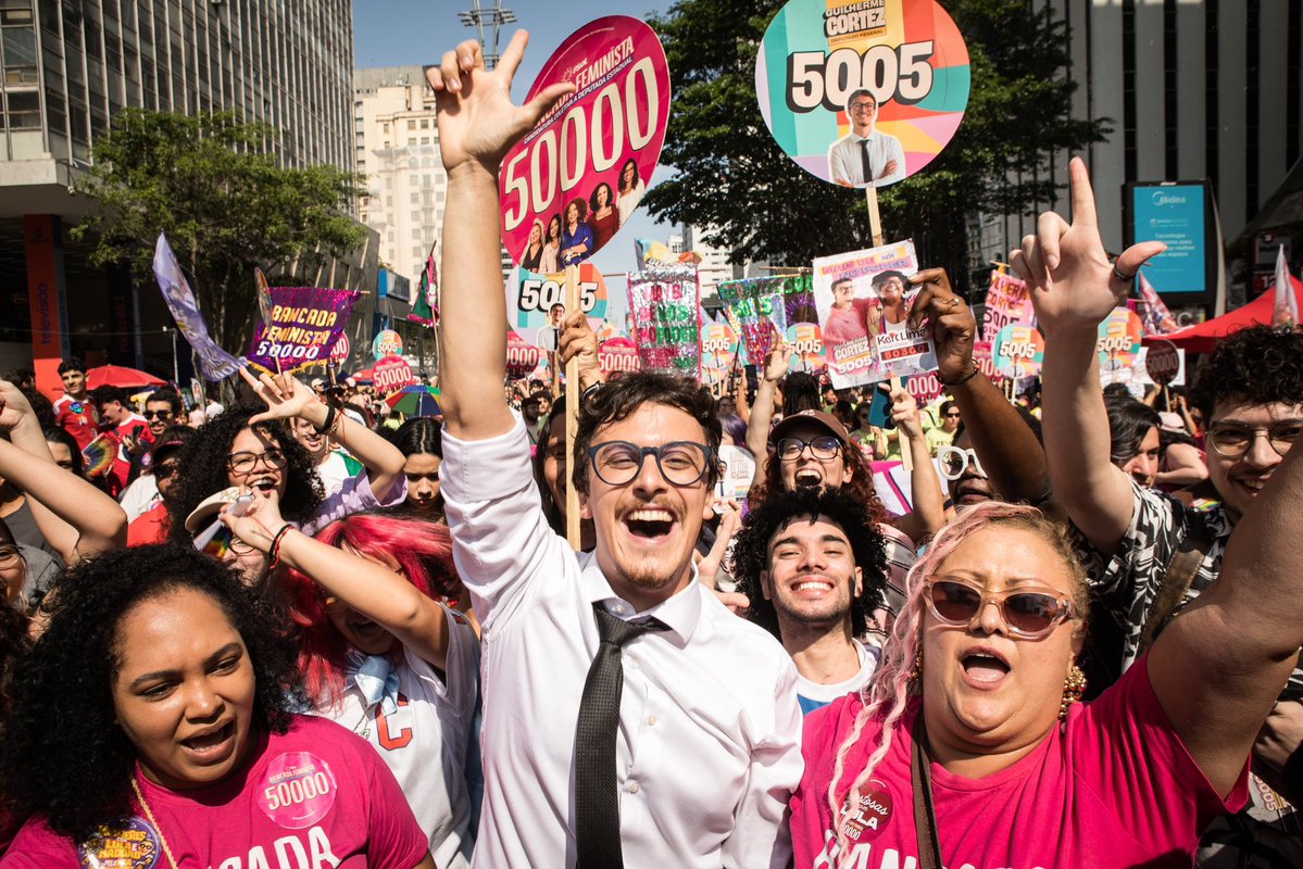 cortezpsol's tweet photo. Aconteceu uma coisa forte na Avenida Paulista. https://t.co/X1xdvLPFvl