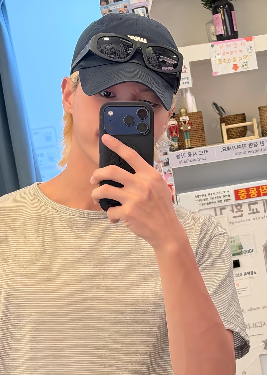 kurtzframe's tweet photo. ( 📷 ) 편안한 오후의 소소한 순간들. https://t.co/QGbxJpWxd3