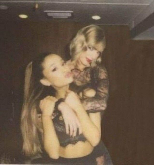 lilM7D's tweet photo. Today is the day we either get new pics or we don't- https://t.co/cVzsxKcVYN