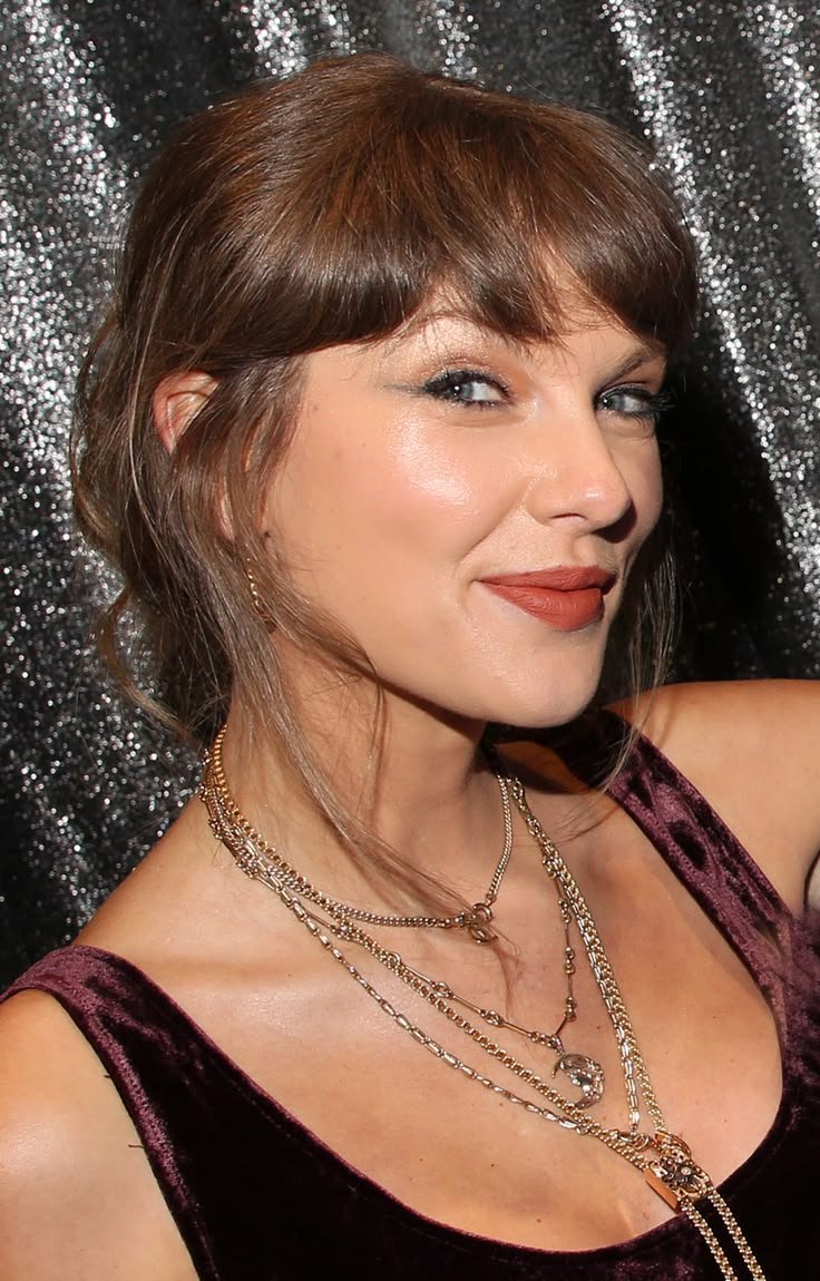 pwonderstruck13's tweet photo. Being a swiftie on 2026 is just gag after gag https://t.co/8aN8hHv3HM