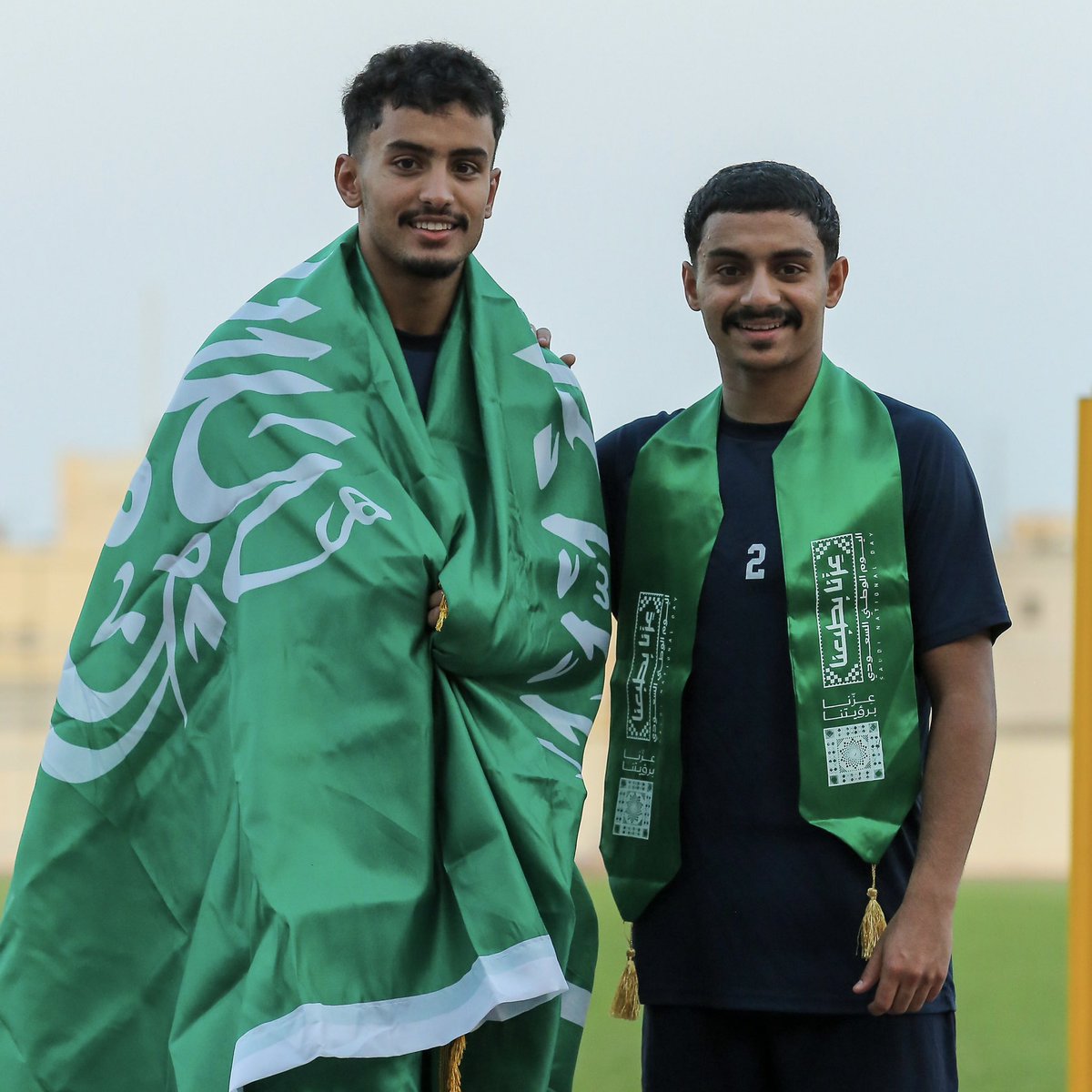 mnbrwashm's tweet photo. 📸 | صور من احتفال لاعبي نادي الوشم باليوم الوطني 🇸🇦💚 https://t.co/v0aN4U6ySk